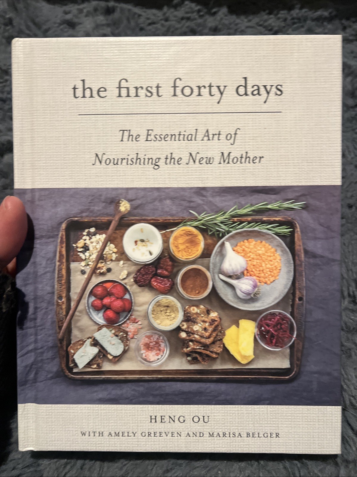 The First Forty Days: The Essential Art of Nourishing the New Mother, Ou, B-449