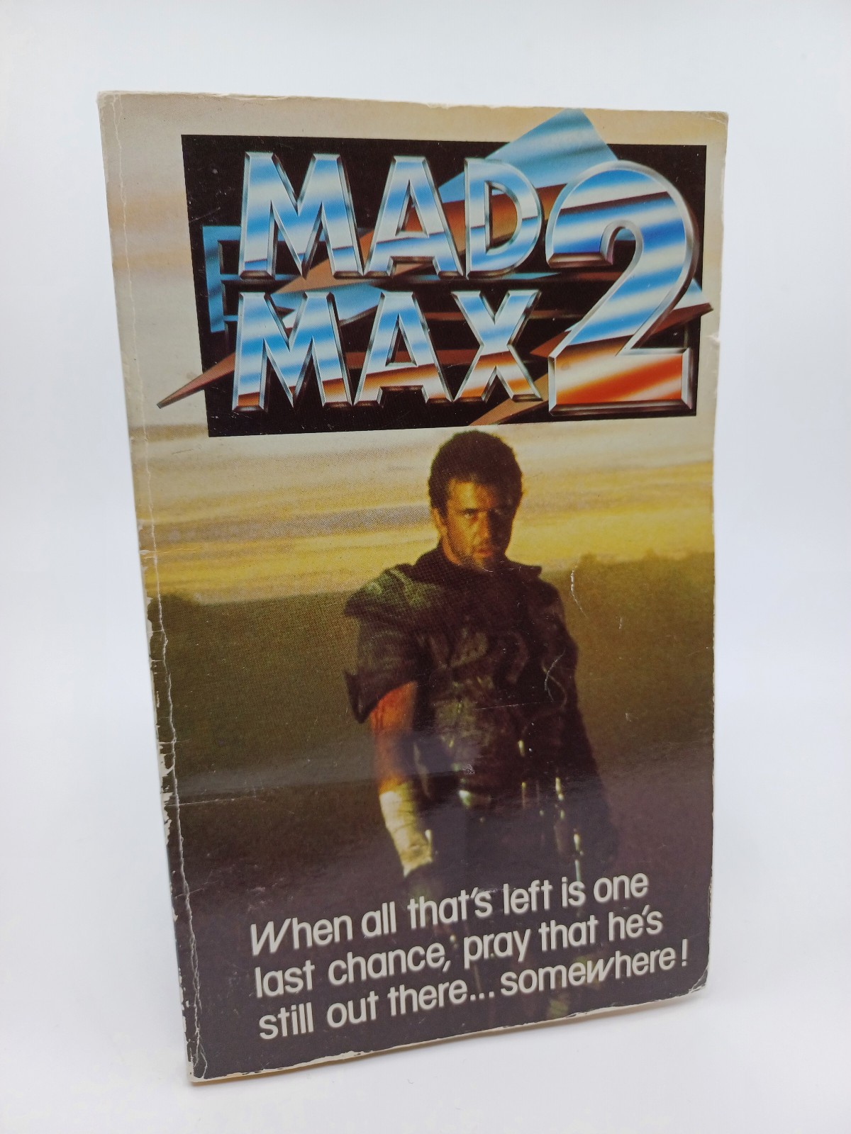 Mad Max 2 by Carl Ruhen movie tie-in novelisation Hayes/Miller/Hannant QB 1985