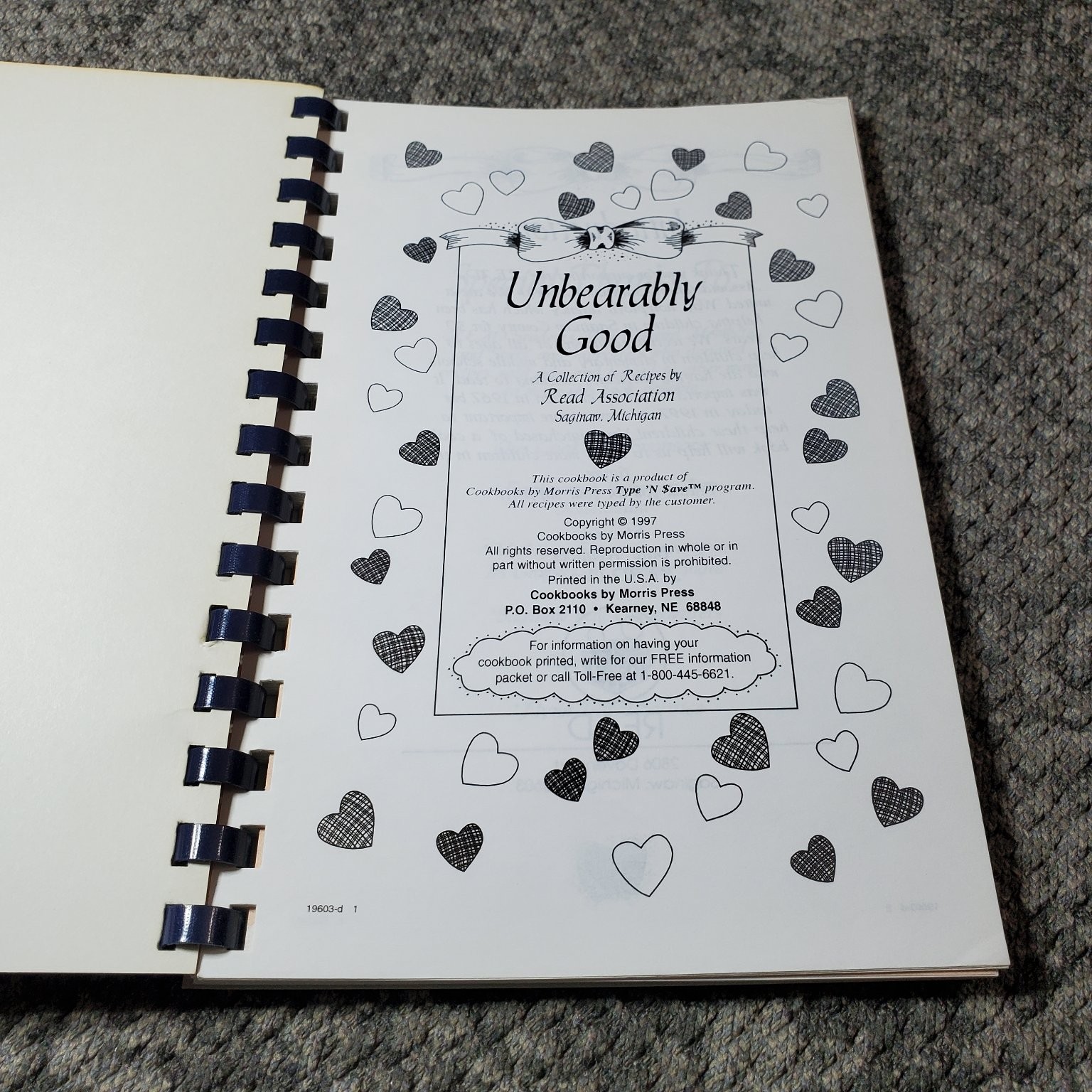 Unbearably Good! Read Association Cookbook 1997 Community Recipes Morris Press
