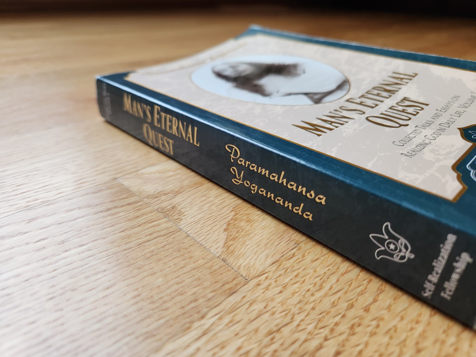 Man’s Eternal Quest, Paramahansa Yogananda– Collected Talks & Essays – Very Good