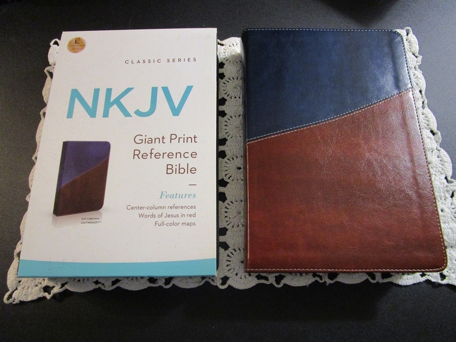 NKJV Reference Bible -Giant Print 13pt *INDEXED* Navy/Brown Imit Leather NEW!