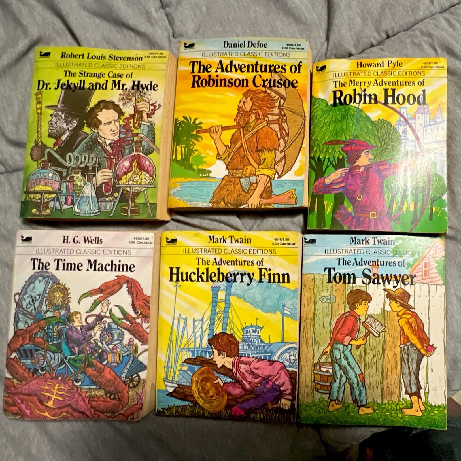 Illustrated Classic Editions Illustrated PB Lot of 6 Moby Books Wells Twain