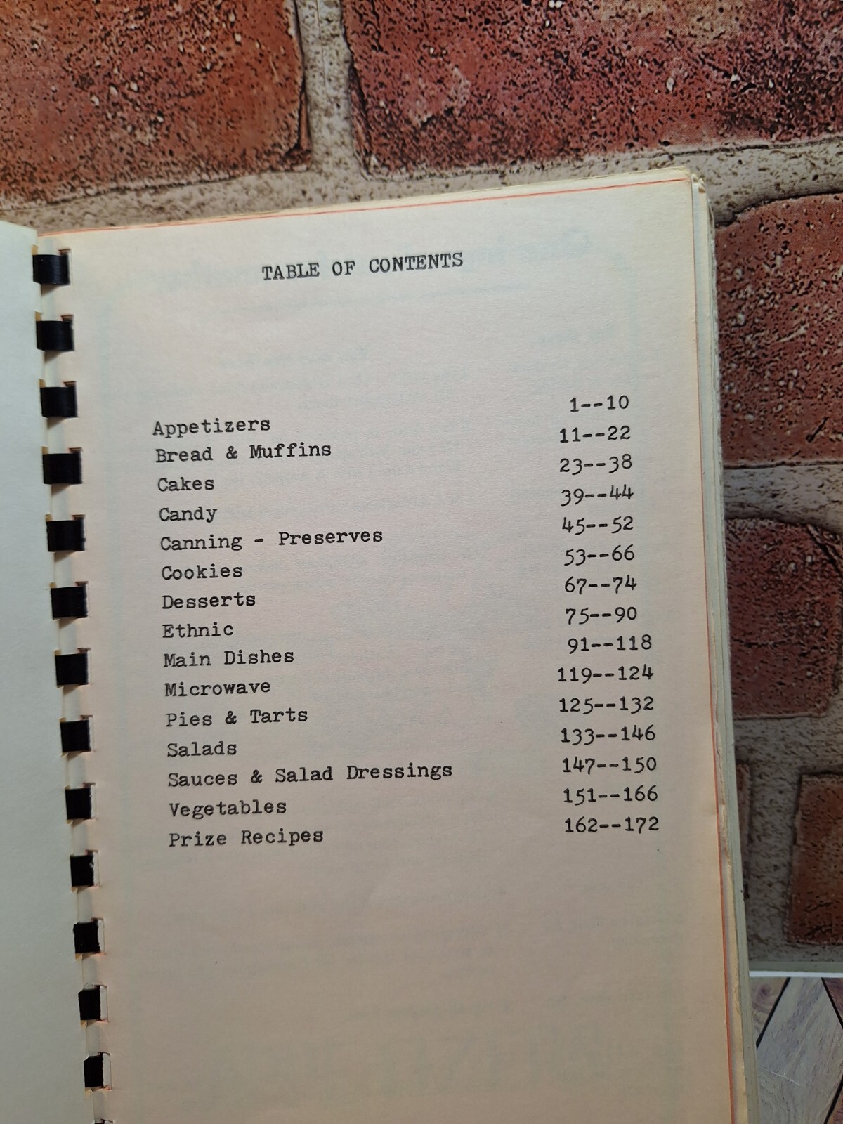 Favorite Recipes – First Congregational Church Wayne, Michigan – 172 pages, 1983