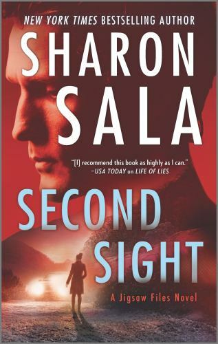 Second Sight: A Gripping Romantic Suspens- paperback, Sharon Sala, 9780778309376