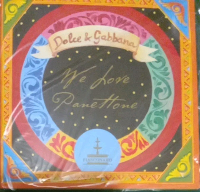NEW “We Love Panettone” Booket – Dolce & Gabbana – 5.5″ x 5.5″ Fiasconaro