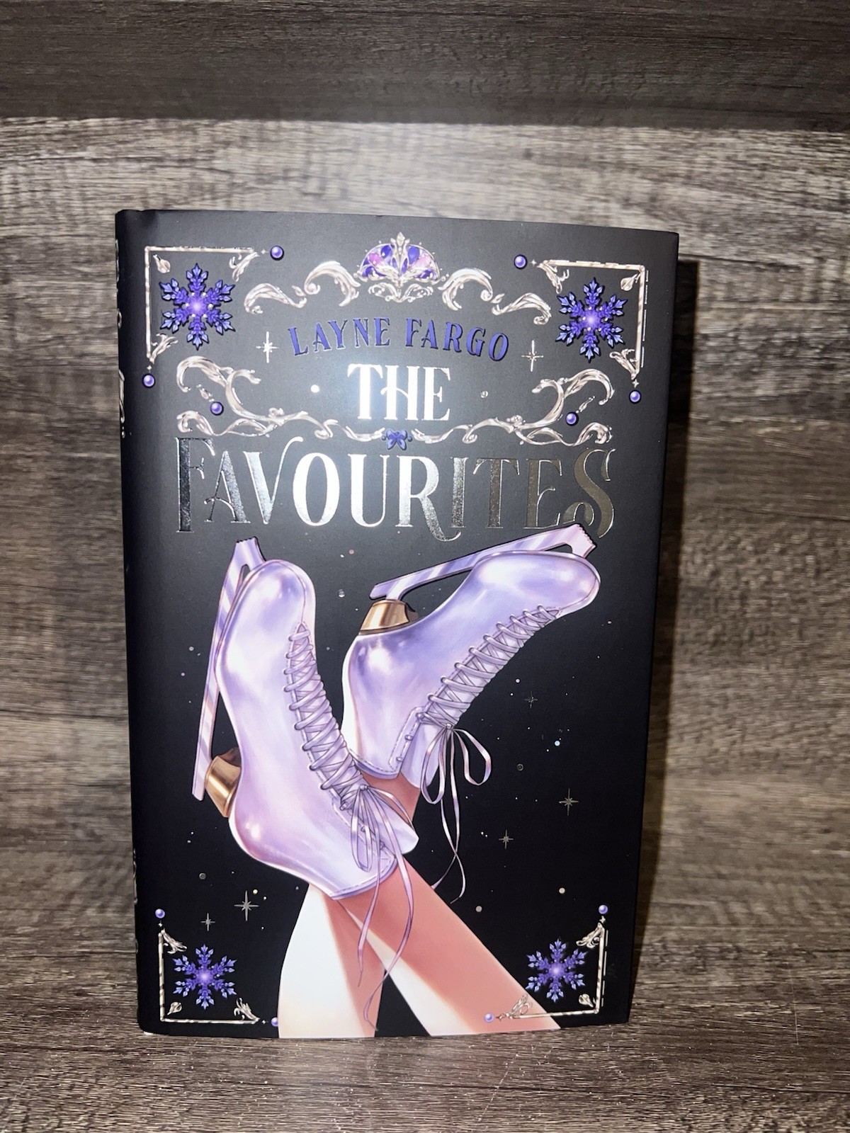 The Favourites by Layne Fargo – FairyLoot Exclusive Edition