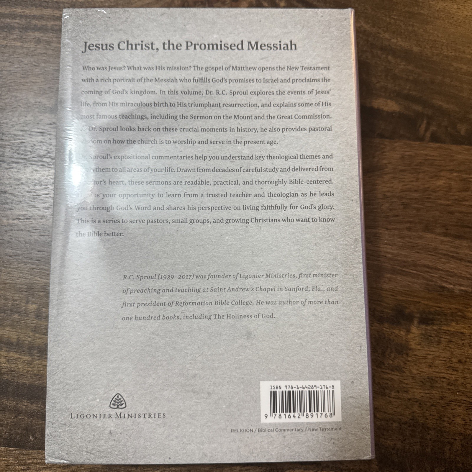 Matthew: An Expositional Commentary by R. C. Sproul (NEW & SEALED)