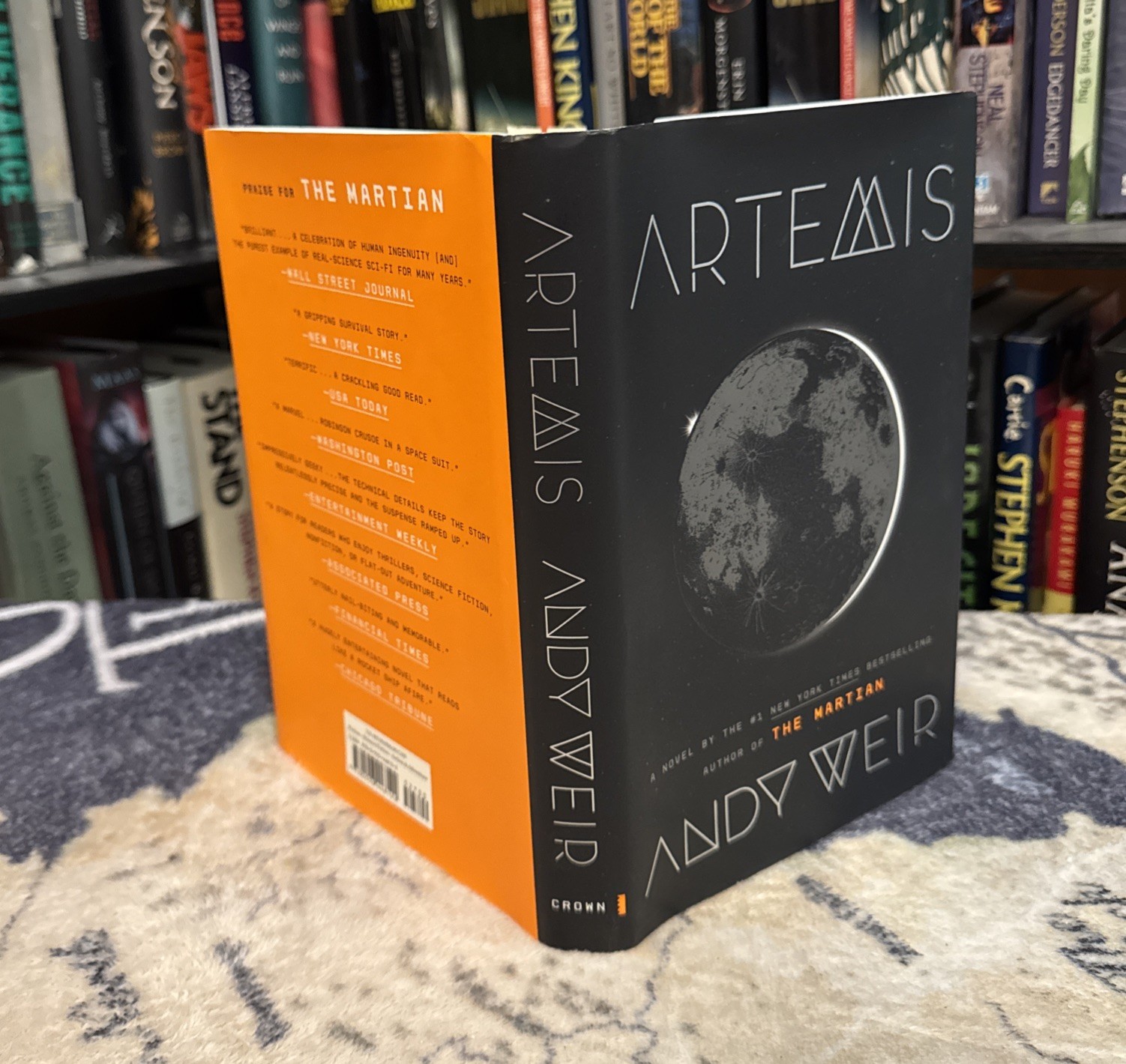 Artemis — Andy Weir (2017, Hardcover) First Edition/Print, 1st/1st, VG, HCDJ