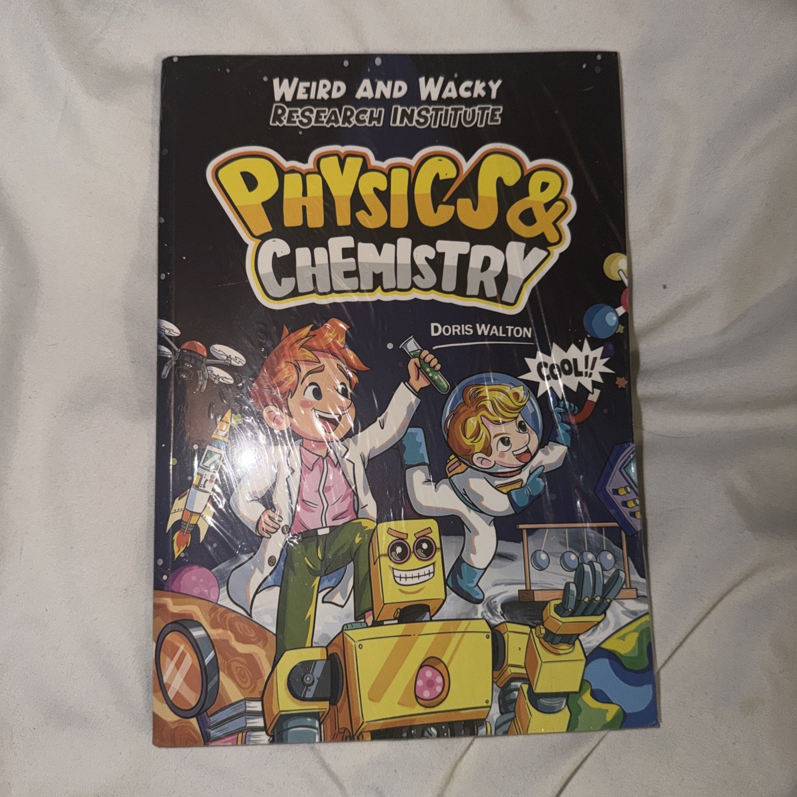 Physics & Chemistry Kids Book Doris Walton Weird Wacky Institute NEW SEALED