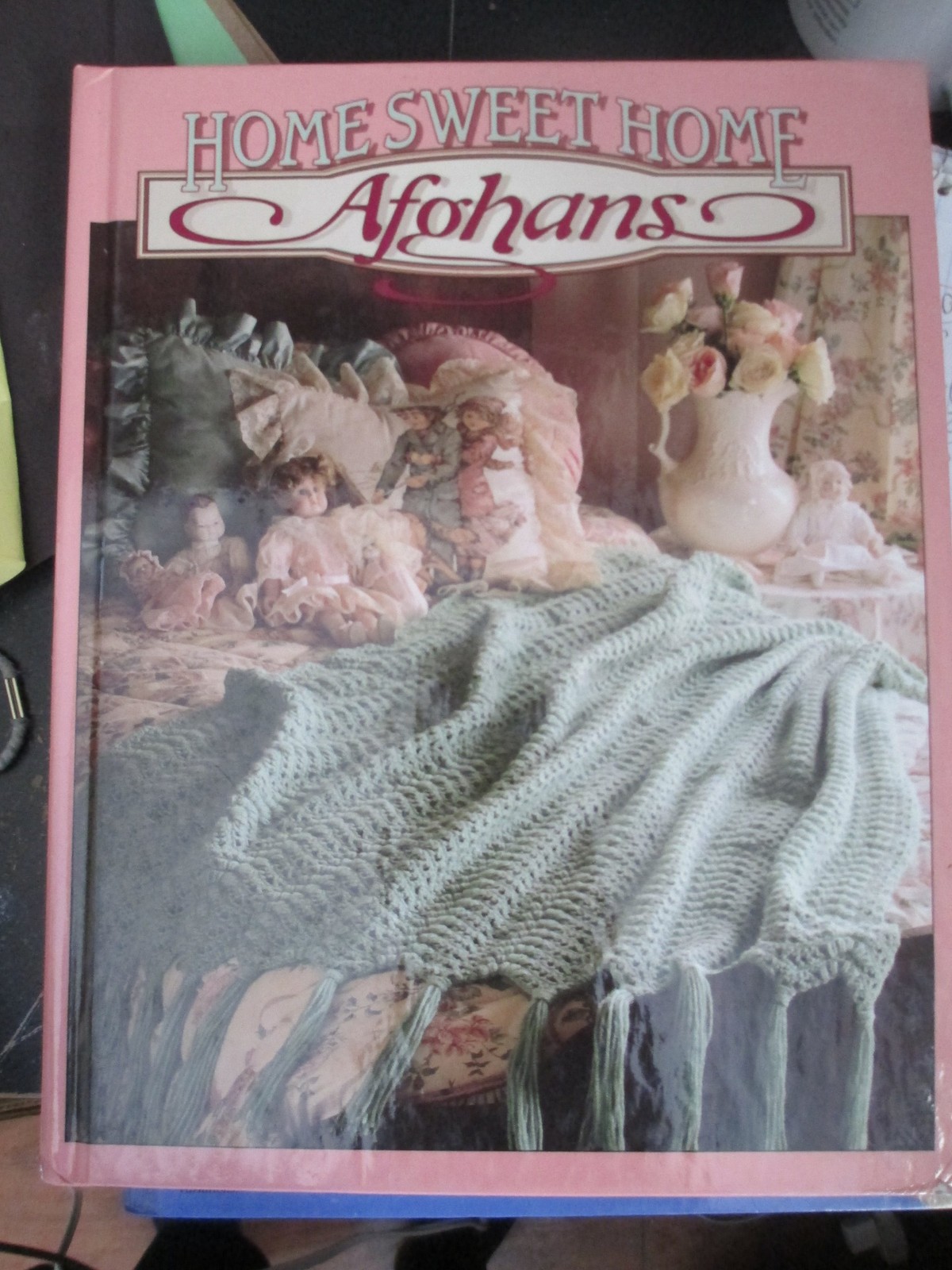 Home sweet home afghans (Crochet treasury)