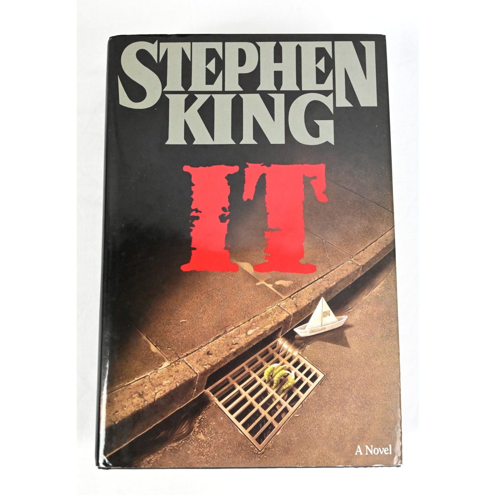 Stephen King’s IT 1986 1st Edition Viking Press Hardcover