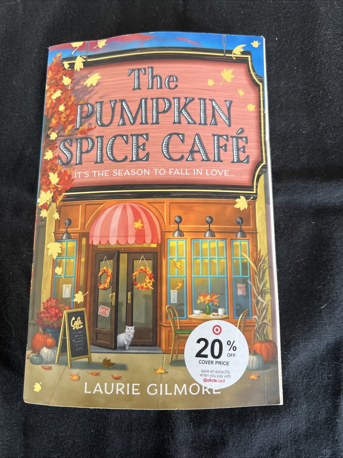Pumpkin Spice Café (Dream Harbor, Book 1) by Laurie Gilmore (2023, Uk-B…