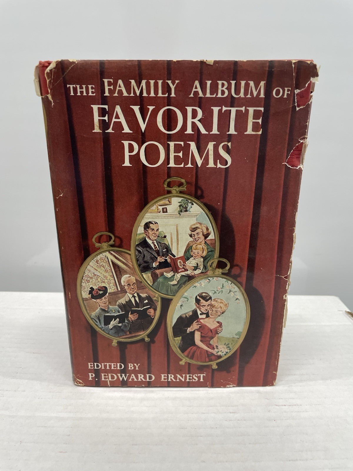 The Family Album of Favorite Poems Edited by P. Edward Ernest 1959 HC DJ