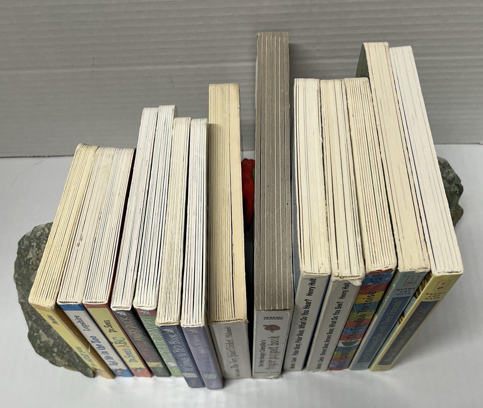 LOT OF 14 BOYNTON, CARLE, SEUSS, YOLEN-CLASSIC BOARD BOOKS-Cricket,Finger Puppet