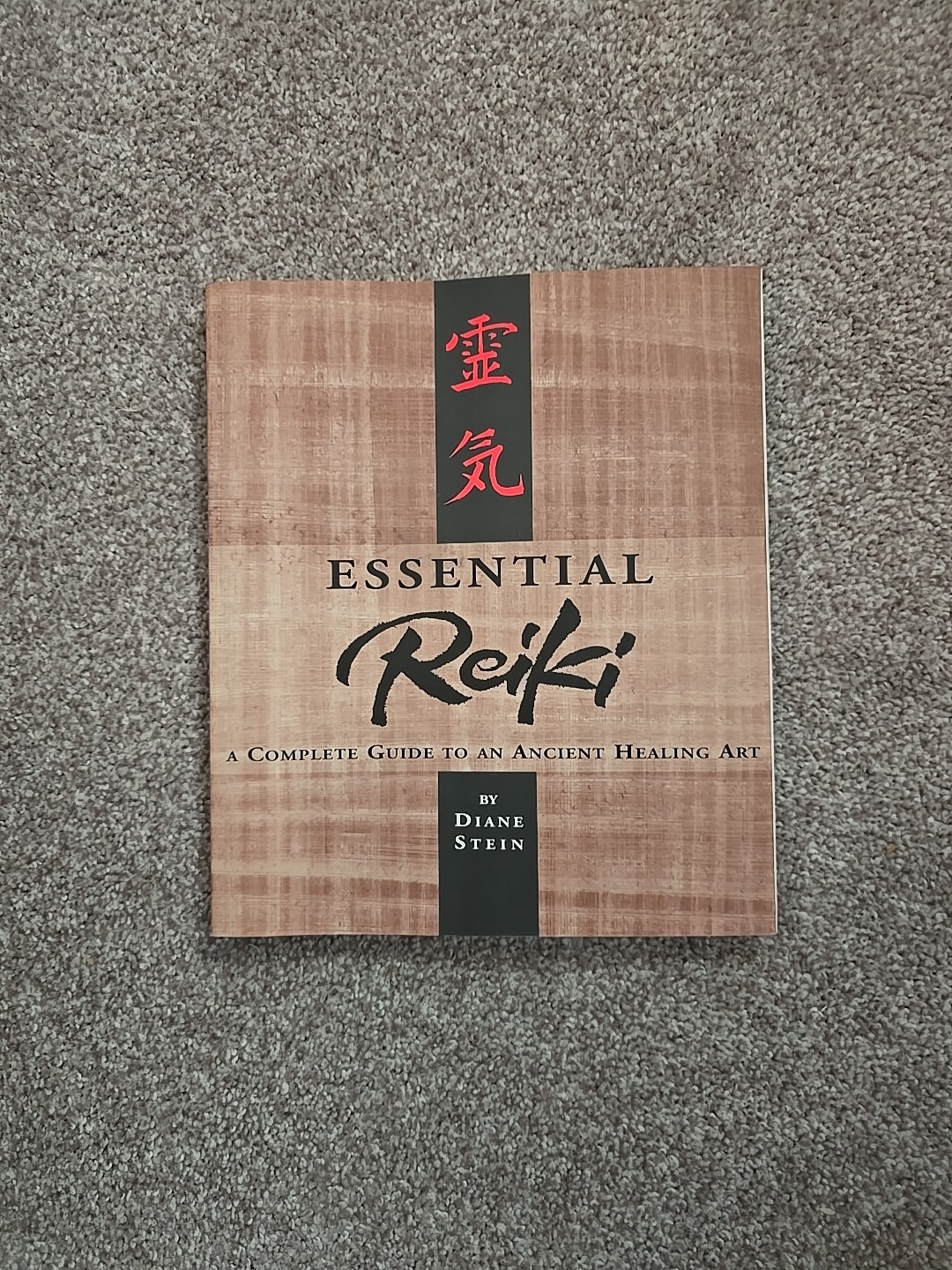Essential Reiki : A Complete Guide to an Ancient Healing Art by Diane Stein…