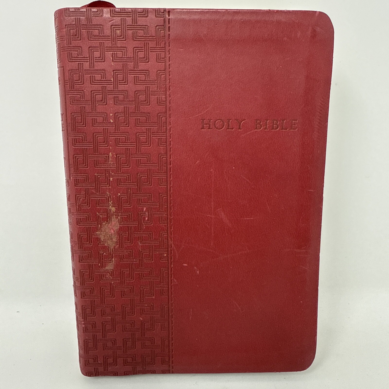 Compact Slimline Edition Holy Bible New Living Translation Tyndale House 6 1/4″