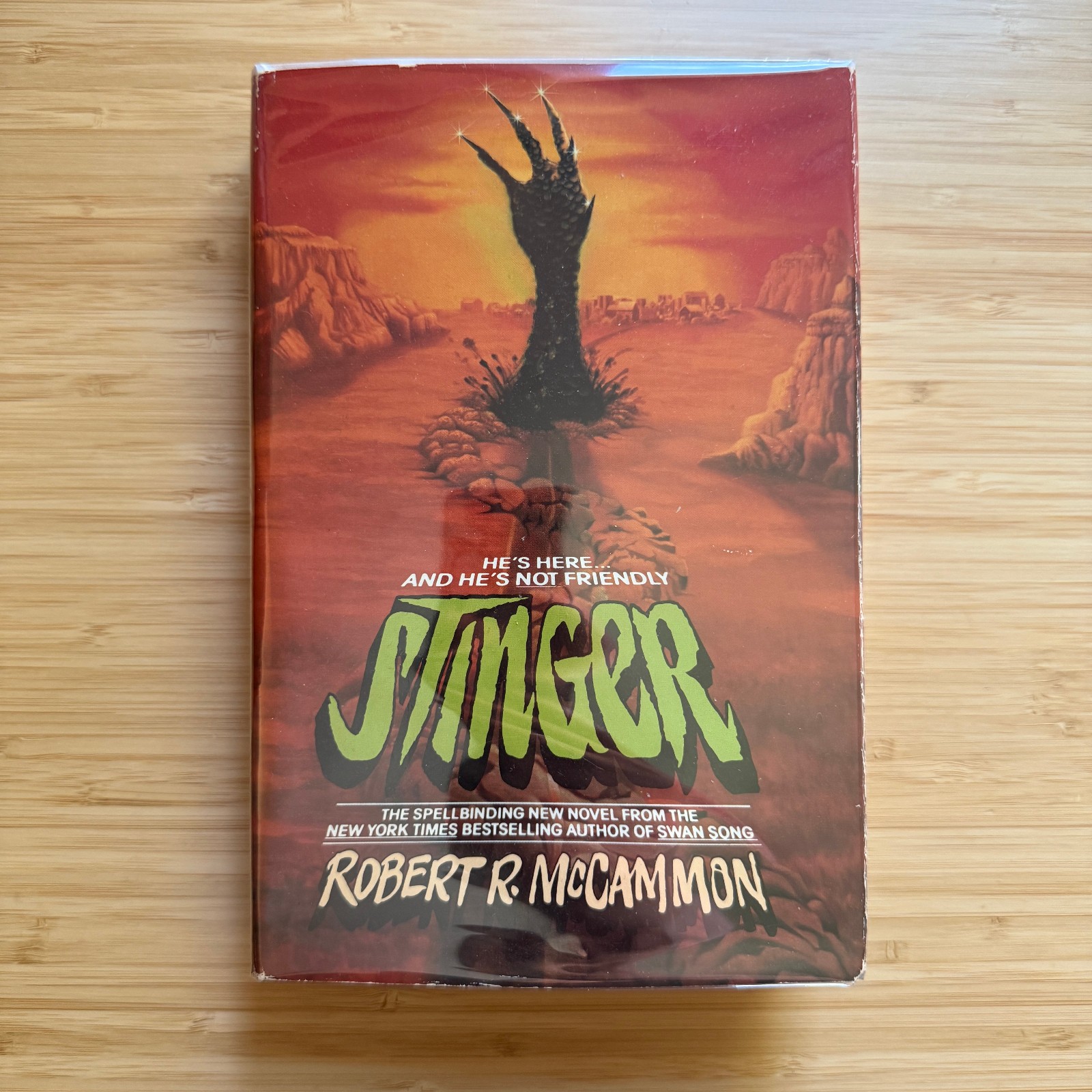 Stinger by Robert R. McCammon 1987 Hardcover Pocket Books Vintage Horror