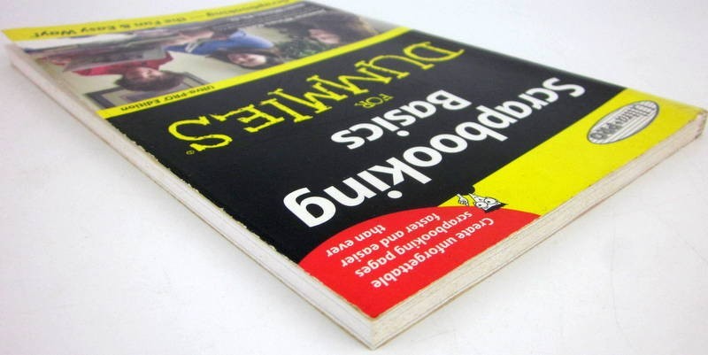 Scrapbooking Basics For Dummies Preserve your Memories Paperback Book VGC