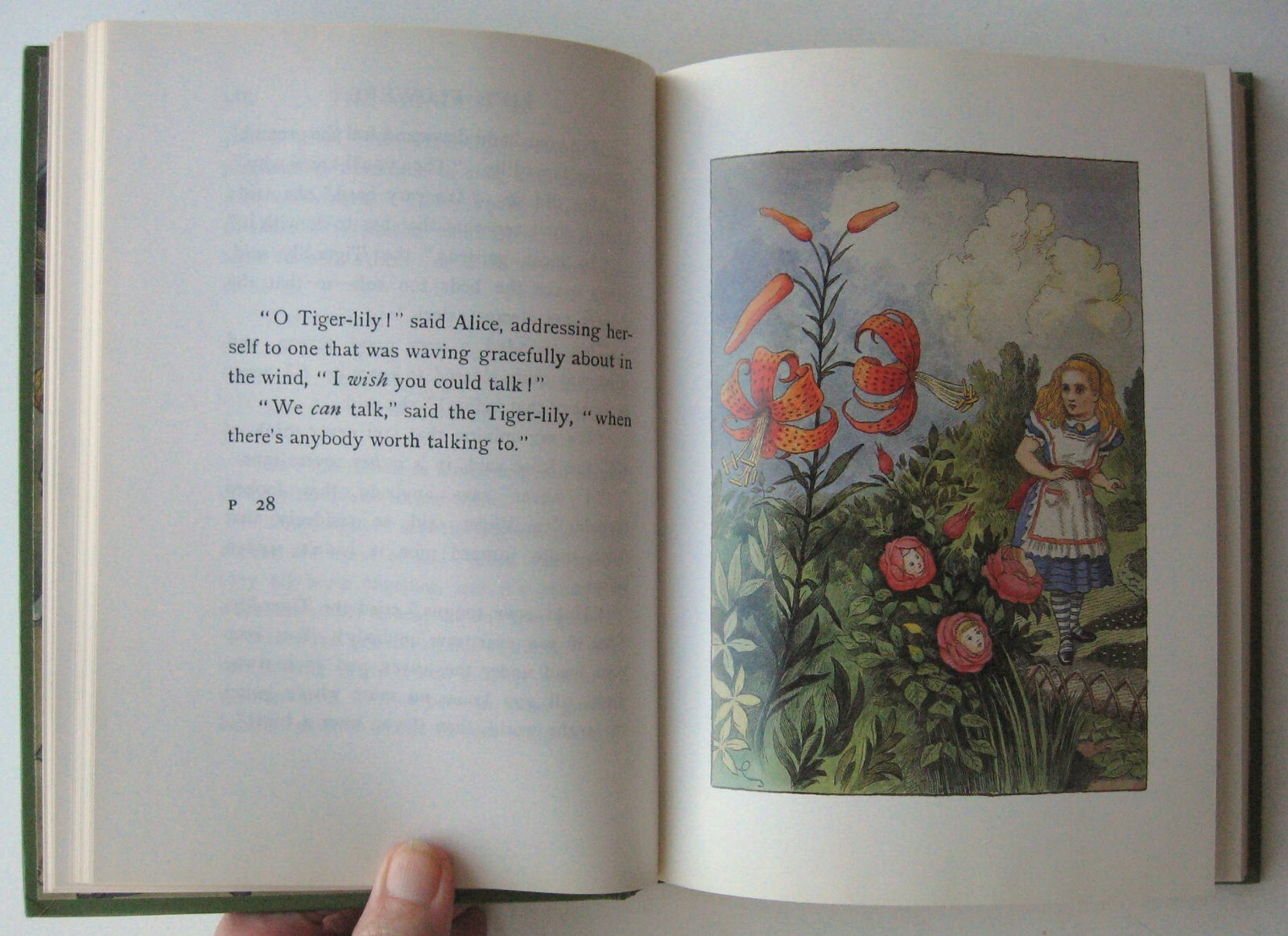 THROUGH THE LOOKING-GLASS Lewis Carroll ILLUS Sir John Tenniel HC DJ 1977 1st X1