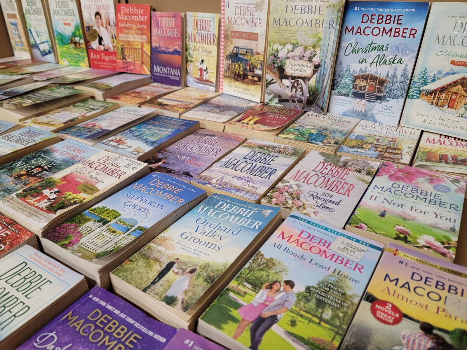 Lot of 10 Debbie Macomber Series Cedar Cove Etc Romance Set UNSORTED PB Book MIX
