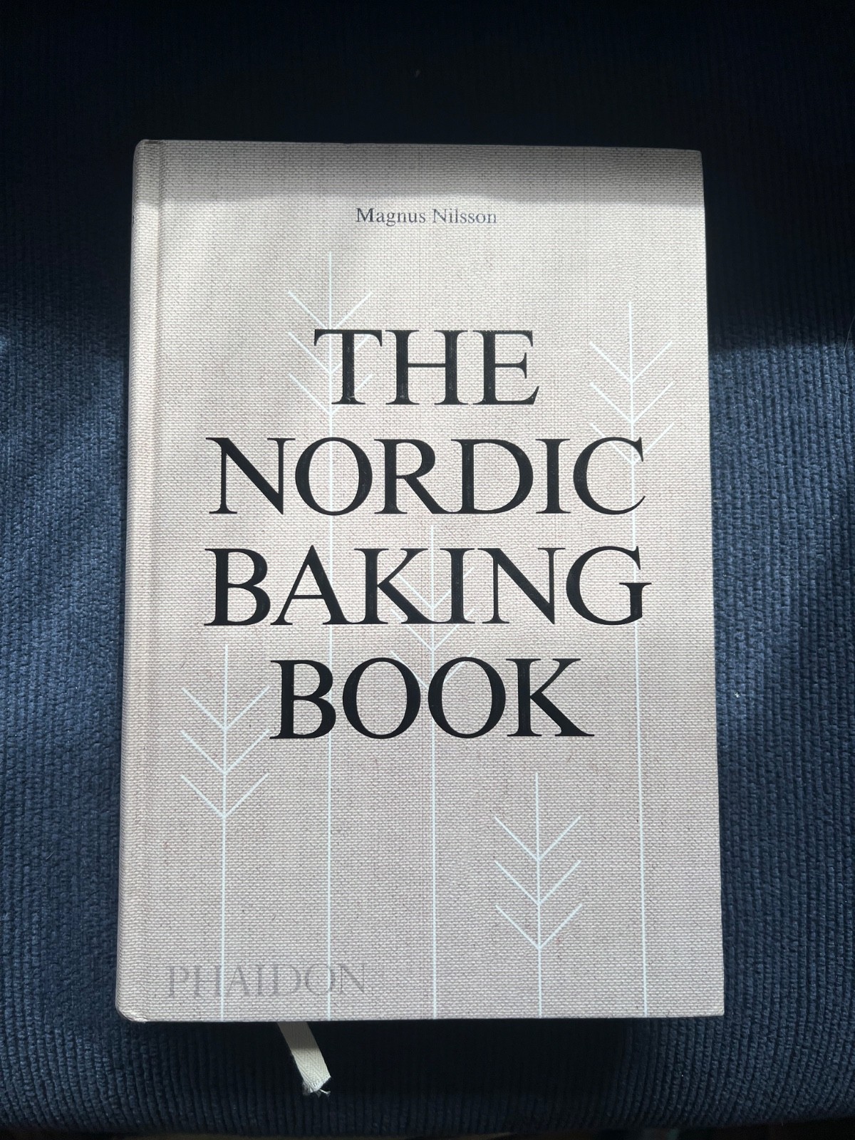 The Nordic Baking Book – Hardcover, by Nilsson Magnus – PHAIDON, Very Good Cond