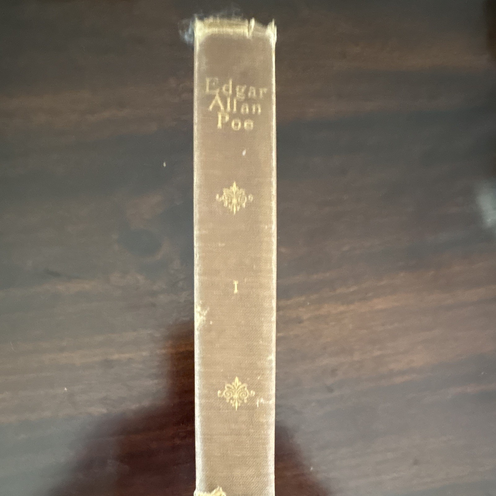 Edgar Allan Poe Complete Works Vol 1 Poems & Essays, Limited Edition Hardcover