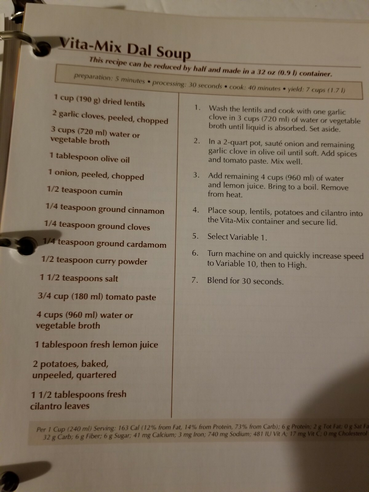 VITA MIX RECIPE BOOK WITH CD.
