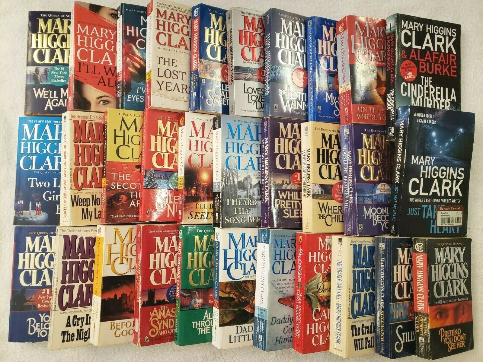 RANDOM MIX PICK Lot 12 Mary Higgins Clark PB Paperback Book Mystery Thriller
