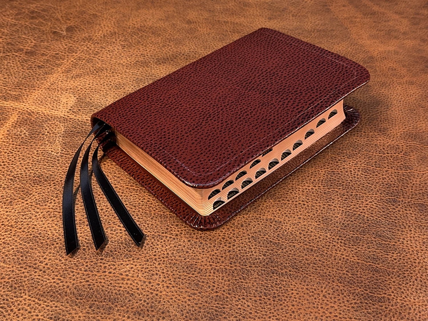 LSB Giant Print Reference Bible, Pebbled Cognac Goatskin Leather, 3 Ribbons