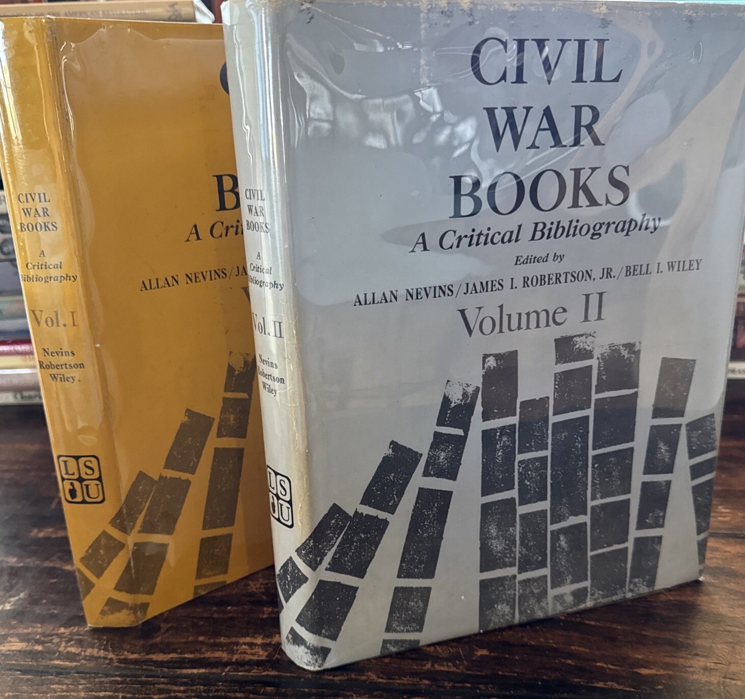 Vintage 2 Civil War Books A Critical Bibliography Volumes I &II Robertson Nevins