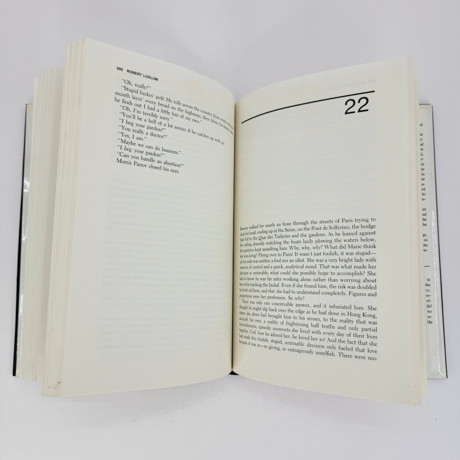 The Bourne Ultimatum 1st Edition Hardcover book Robert Ludlum