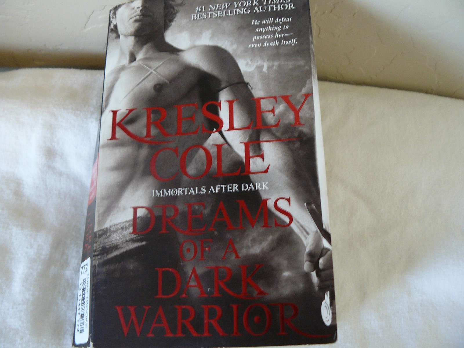 Dreams of a Dark Warrior by Kresley Cole #1006