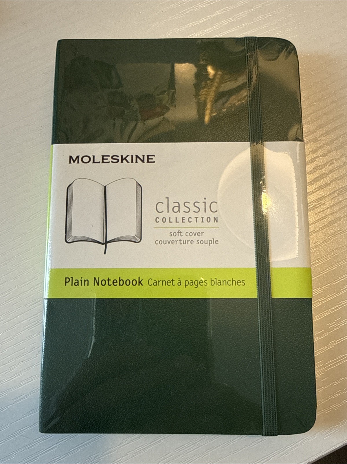 Moleskine Classic Notebook, Hard Cover, Pocket [3.5″ x 5.5″] Plain/Blank, Green
