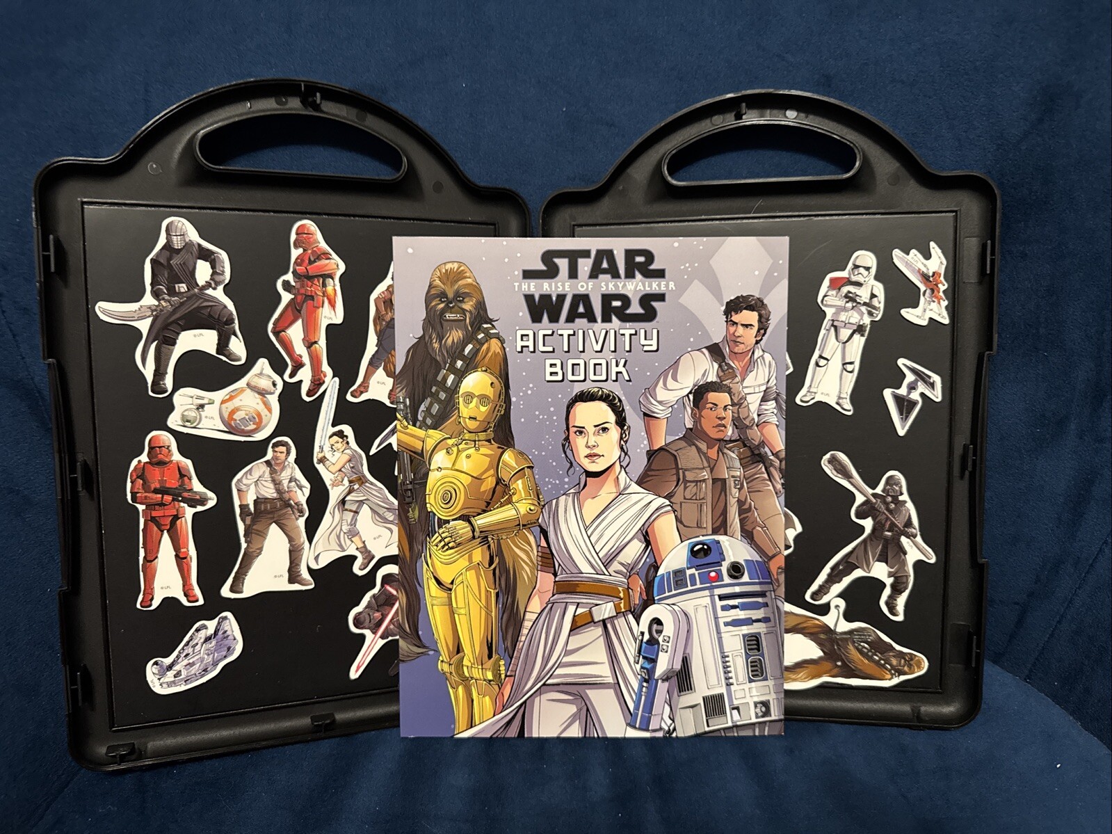 Magnetic Play Set Star Wars: the Rise of Skywalker: Book and Magnetic Play
