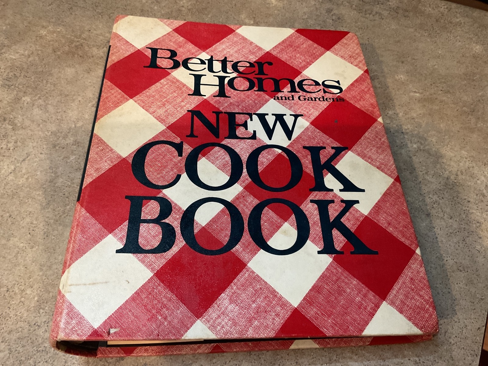 Vintage Better Homes and Gardens New Cook Book 3rd Printing 5 Ring Binder 1970