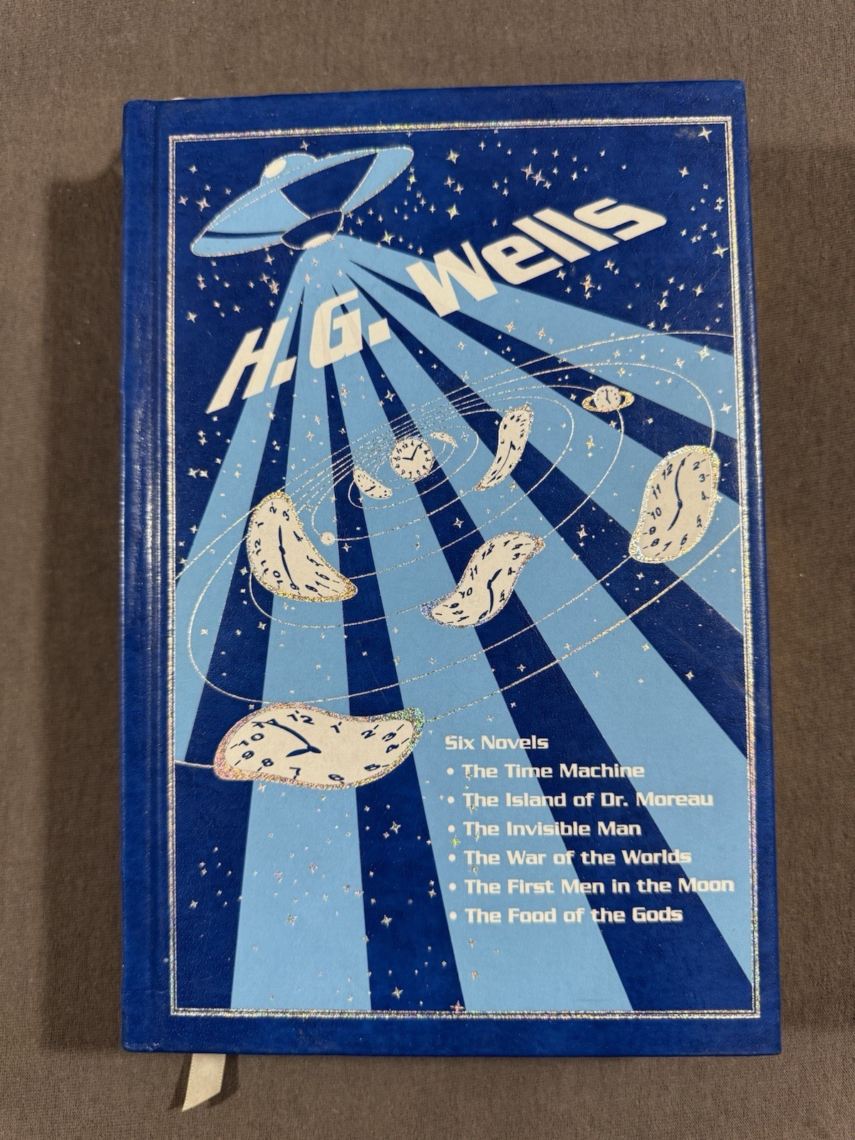 H. G. Wells: Six Novels – Hardcover With Gold Fore-Edge – Sci Fi UFO Special Ed.