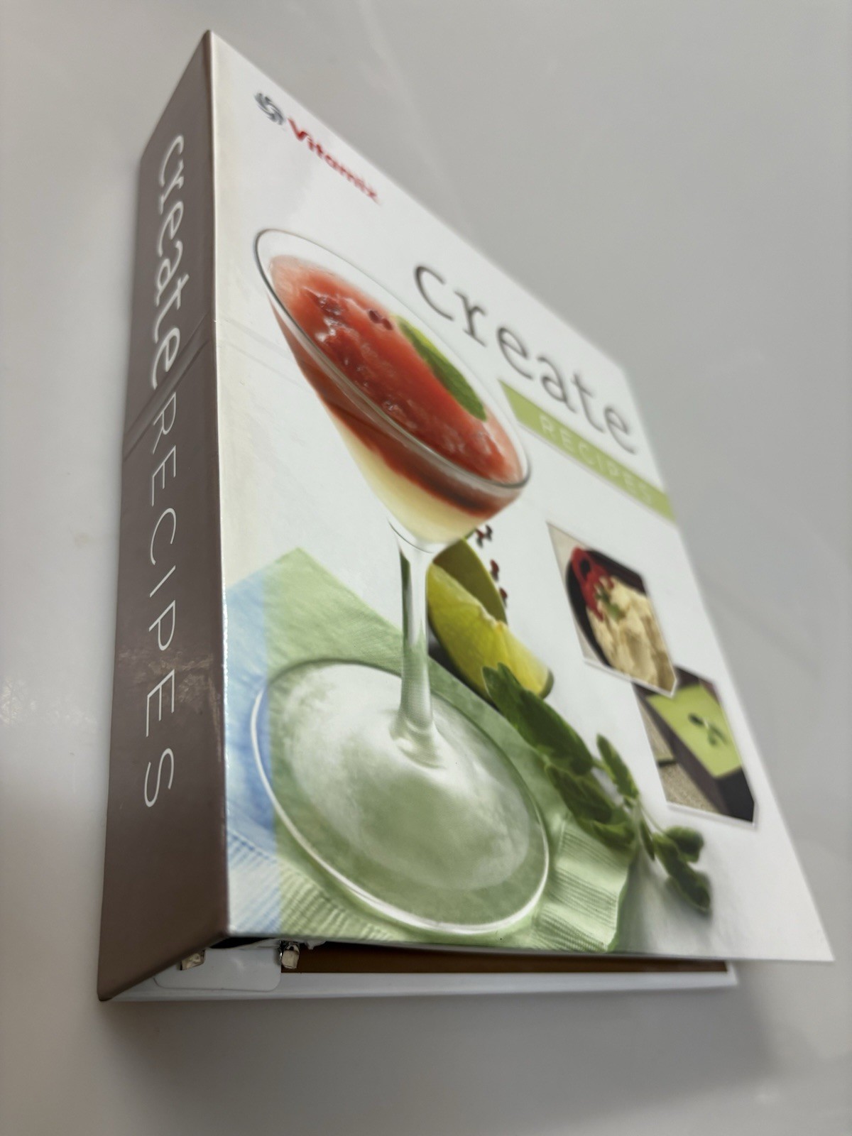 VITAMIX Create Recipes Cookbook (2010) EXCELLENT CONDITION