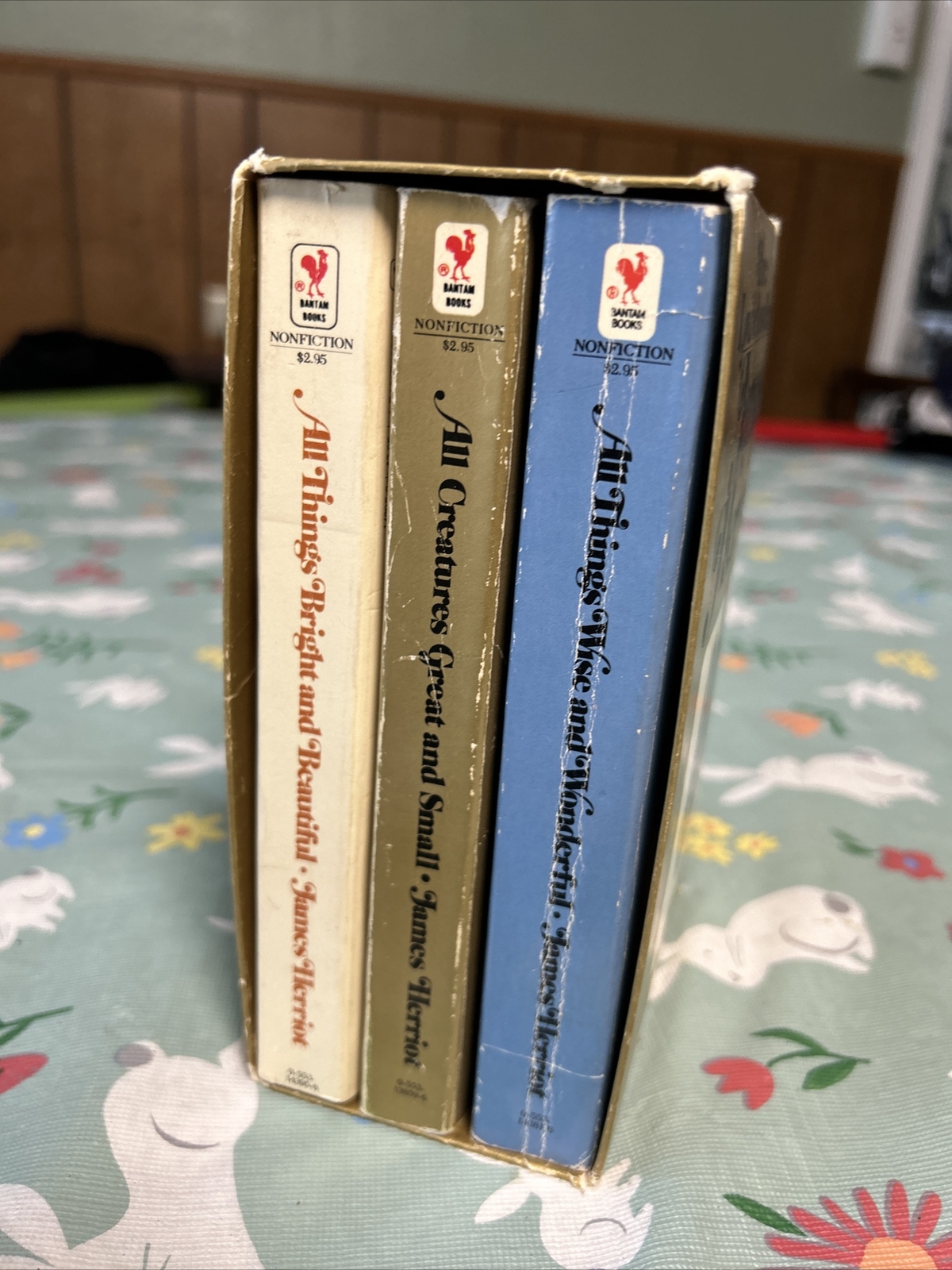JAMES HERRIOT: All Three Lovable Bestsellers. Boxed Set. Appr. 7″ x 4.5″ x 3.25″