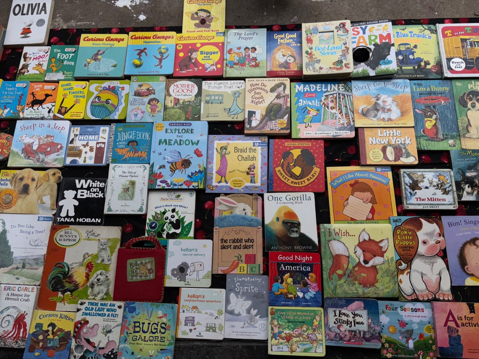 Lot of 50 Children BOARD Hardcover BABY TODDLER DAYCARE PRESCHOOL Kids BOOKS MIX