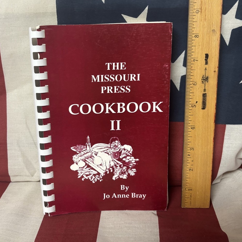 MISSOURI COOKBOOK II Jo Anne Bray vtg recipes Welsh Rarebit & Jambalaya 1990