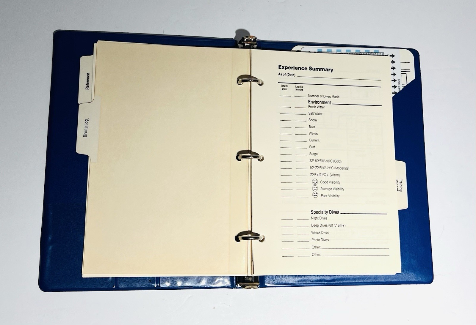 Padi Divers Log Deluxe Edition 3-Ring Binder
