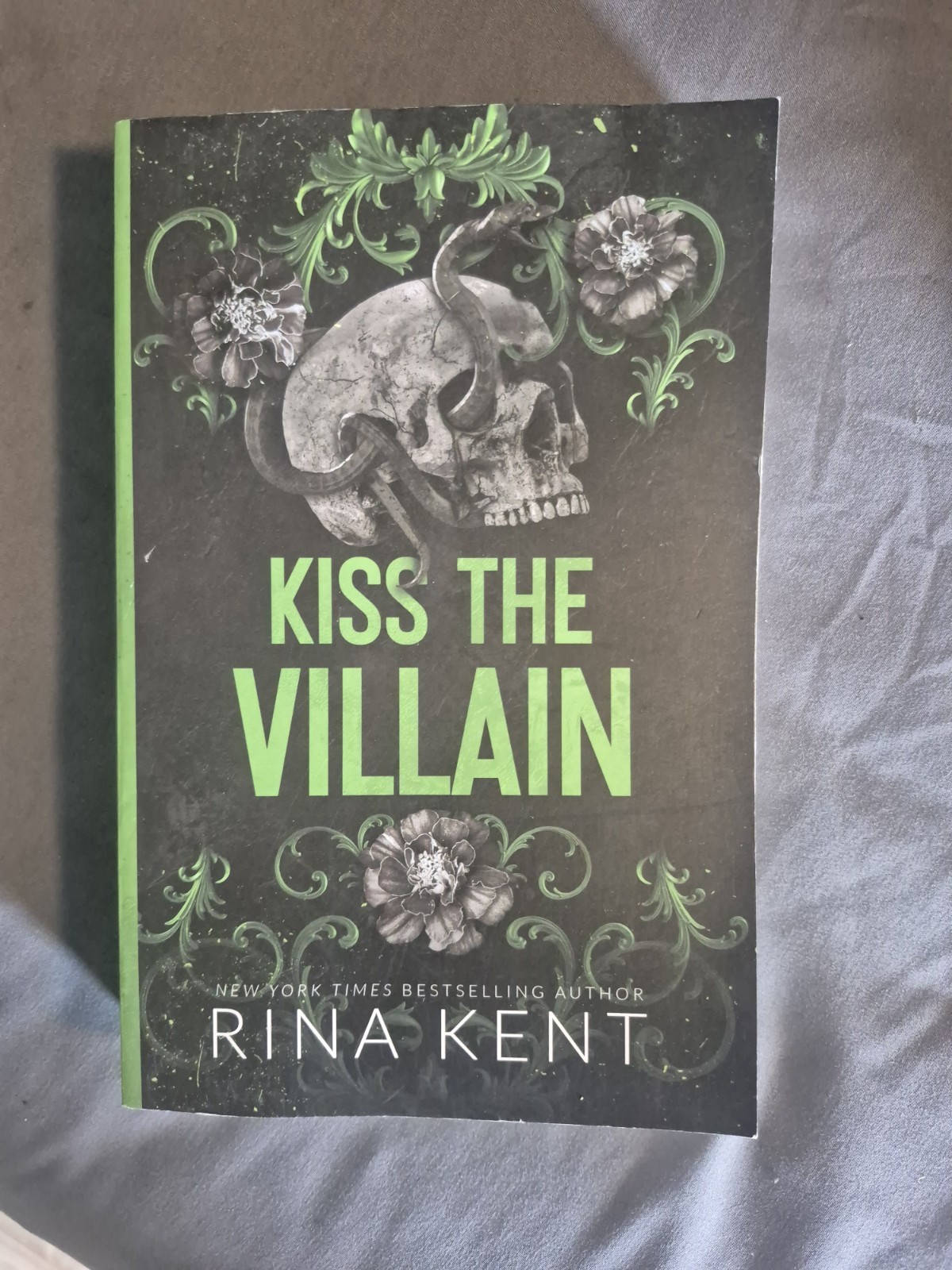 Kiss the Villain by Rina Kent Paperback Romance Crime Suspense Novel