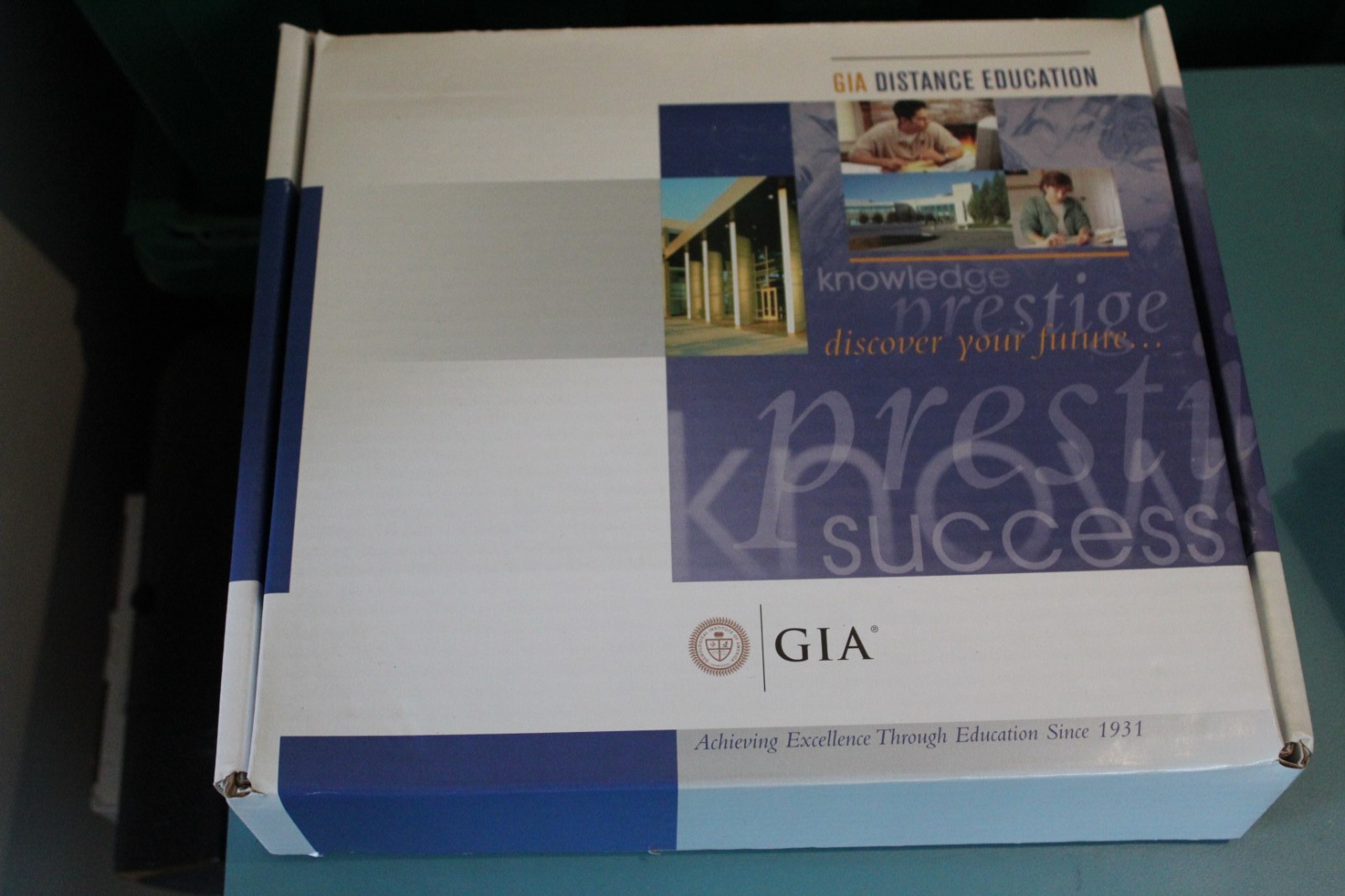 GIA Diamond ESSENTIALS Course 7 Modules IN Binder