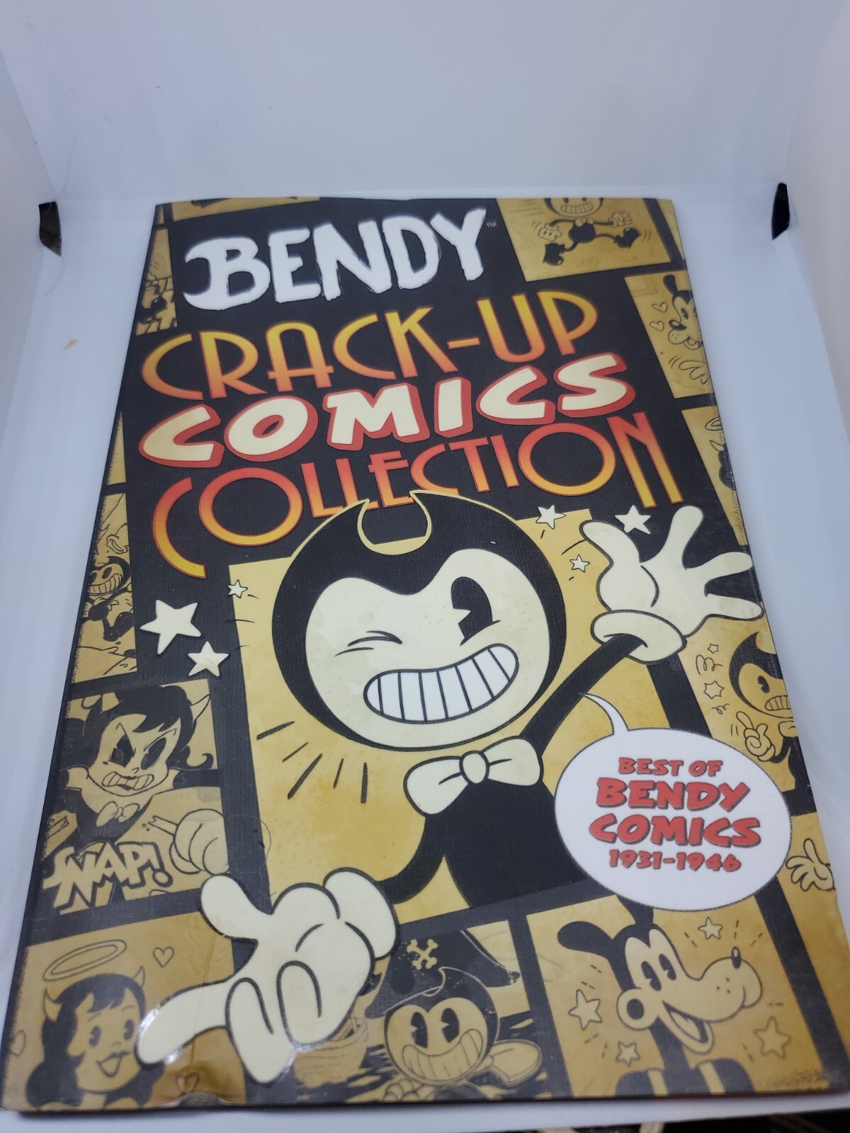 Crack-Up Comics Collection (Bendy) New damage