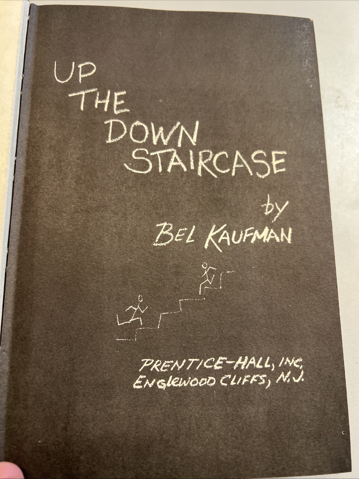 UP THE DOWN STAIRCASE BEL KAUFMAN 3rd PRINTING 1965 HC Book Perfect DJ has wear