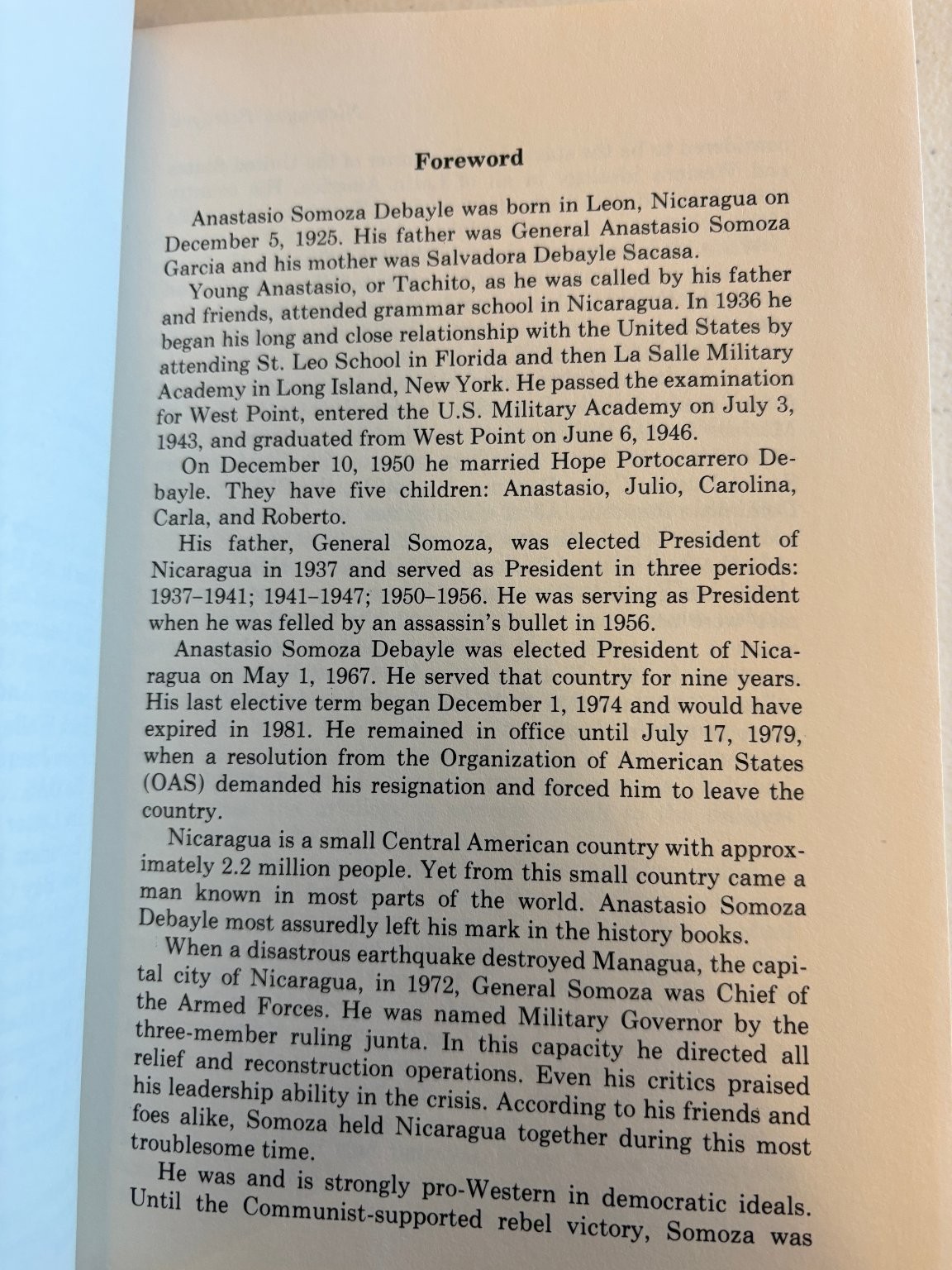 Nicaragua Betrayed Somoza Cox 1980 Western Islands Political History HC