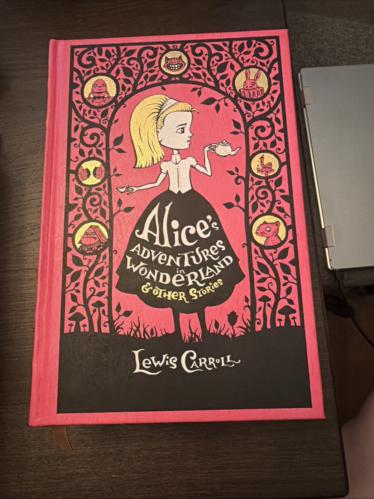 Alice’s Adventures in Wonderland Lewis Carroll Barnes & Noble Pink Hardcover