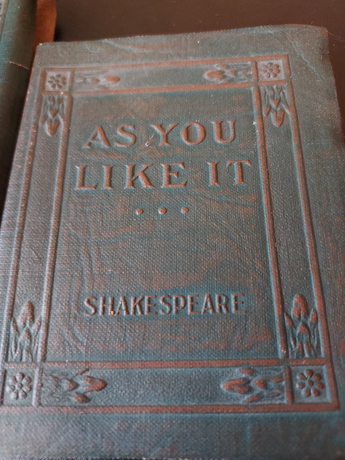 VINTAGE ANTIQUE MACBETH SHAKESPEARE LITTLE LEATHER LIBRARY EDITION ***SWEEEET***