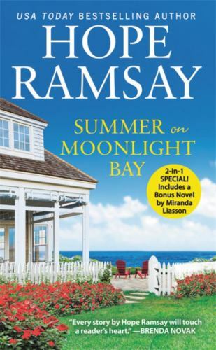 Summer on Moonlight Bay: Two full books f- 9781538732496, Hope Ramsay, paperback