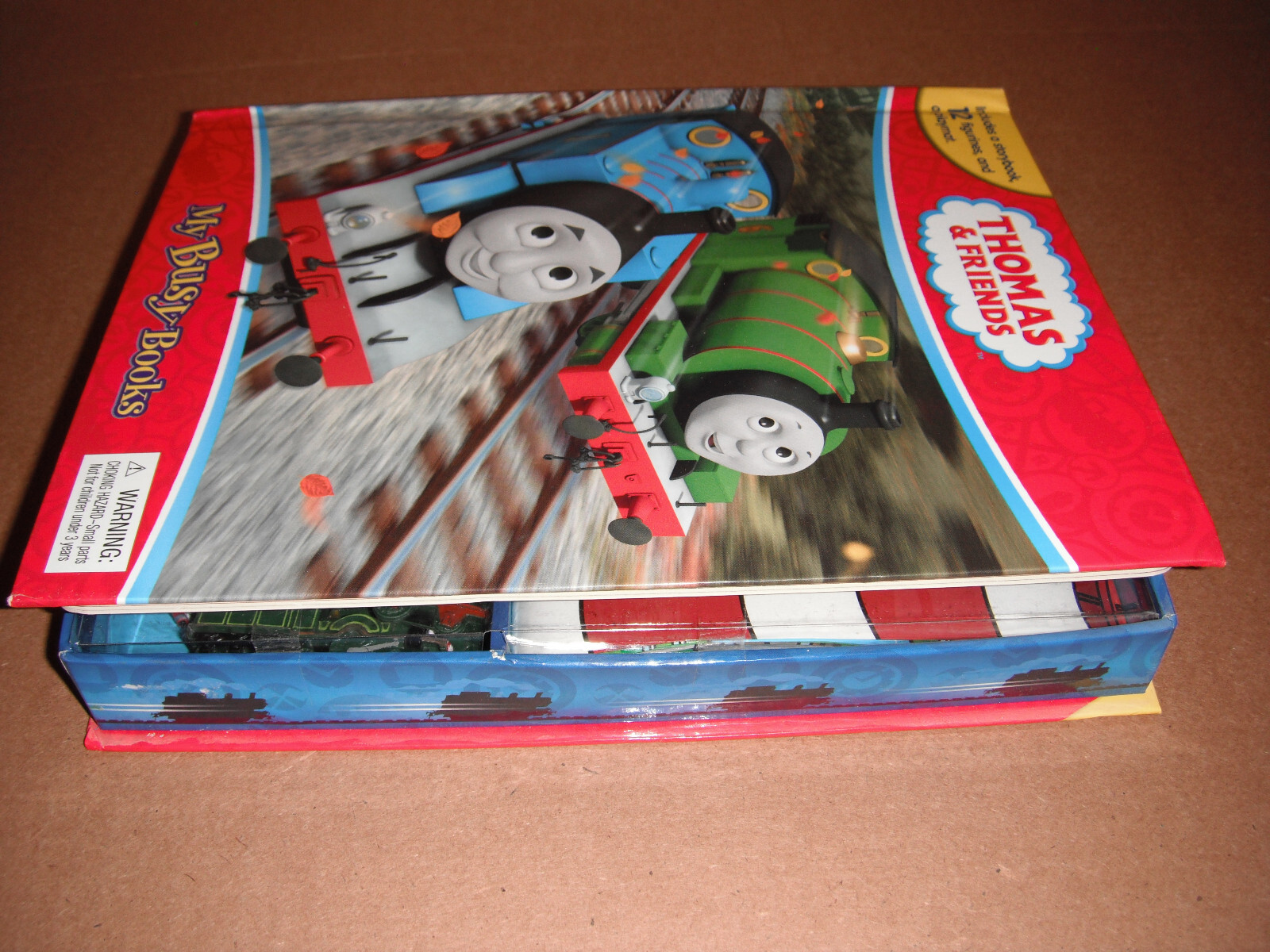 My Busy Books – Thomas & Friends – 12 Figurines and a Playmat